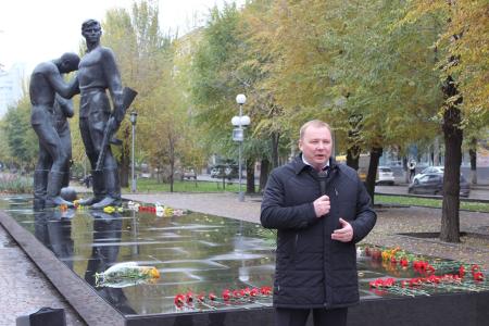 Юбилей комсомола в Волгограде отметили автопробегом и концертом