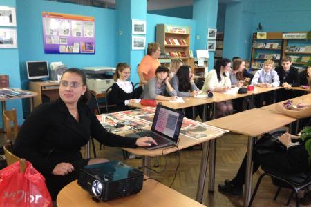 Навстречу юбилею ВЛКСМ. Архангельские комсомольцы рассказали школьникам об истории своей организации
