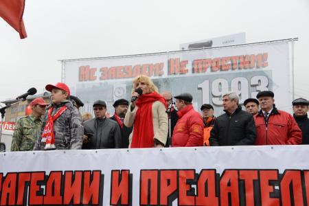 "Эхо Москвы". Г.А.Зюганов на митинге памяти павших 20 лет назад защитников Дома Советов: "Нам как никогда требуется единство русских"