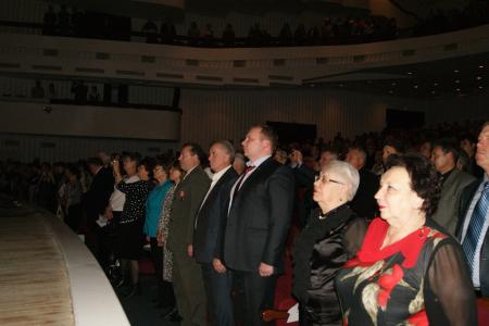 Юбилей комсомола в Волгограде отметили автопробегом и концертом