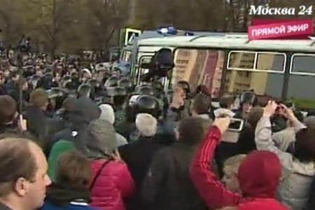 Секретарь ЦК КПРФ С.П.Обухов: "Пугачев вошел в Москву?". О волнениях в районе Бирюлево