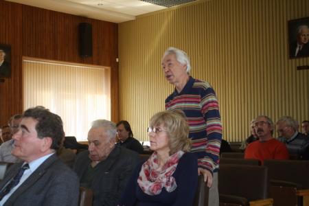 А.Е.Локоть в Новосибирске встретился с учеными Института теоретической и прикладной механики им. Христиановича