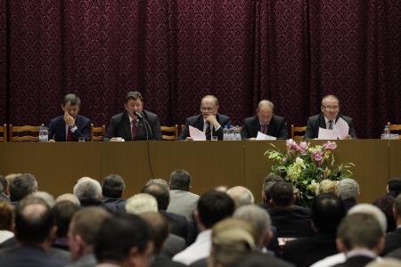 В Москве открылся семинар-совещание партийного актива КПРФ