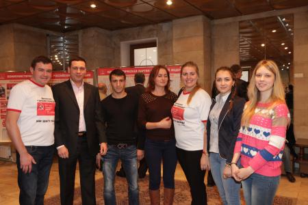 В Москве открылся семинар-совещание партийного актива КПРФ
