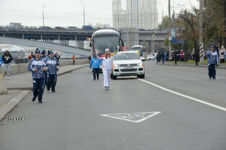 Видео. Г.А.Зюганов и представители КПРФ приняли участие в московском этапе эстафеты Олимпийского огня