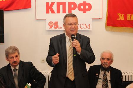Комсомол всегда впереди. Встреча комсомольских поколений в Пскове