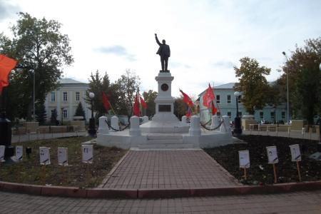  Акция в городе Оренбурге, посвященная трагическим событиям октября 1993 года 