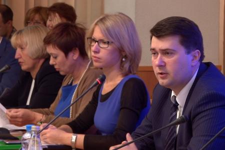 Депутат-коммунист Олег Лебедев: «необходимо законодательно совершенствовать экологический контроль, экспертизу, нормирование, лицензирование и экономическое стимулирование природоохранной деятельности»