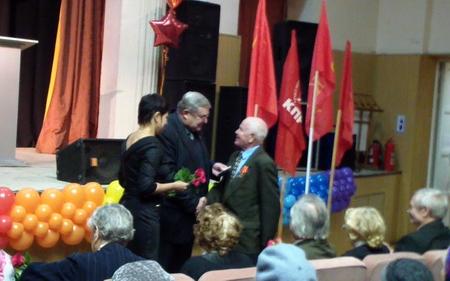 Связь времён и поколений. В Калуге состоялся праздничный концерт, посвященный 95-й годовщине ВЛКСМ 