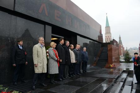 Г.А. Зюганов на Красной площади: «Мы обязаны помнить уроки Октября, опираться на свою тысячелетнюю историю и двигаться вперед»