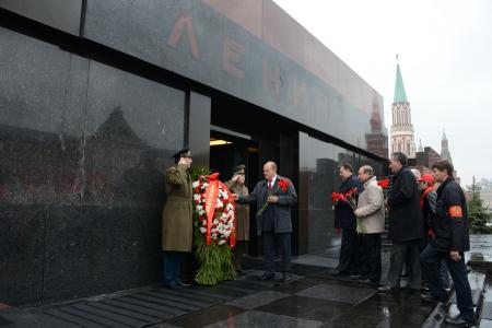 Г.А. Зюганов на Красной площади: «Мы обязаны помнить уроки Октября, опираться на свою тысячелетнюю историю и двигаться вперед»