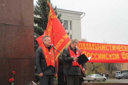 Митинг КПРФ в Пскове. Фоторепортаж