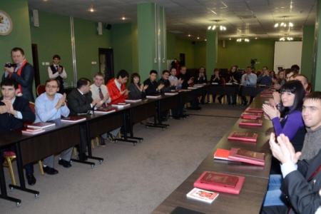 Г.А. Зюганов вручил дипломы выпускникам Центра политической учебы