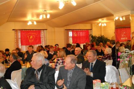 Встреча поколений коммунистов и комсомольцев в Перми