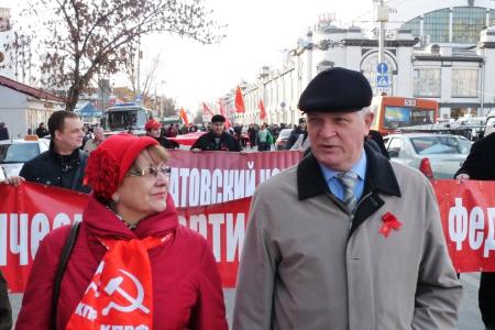 Победит КПРФ – победит Россия! Митинг коммунистов в Саратове