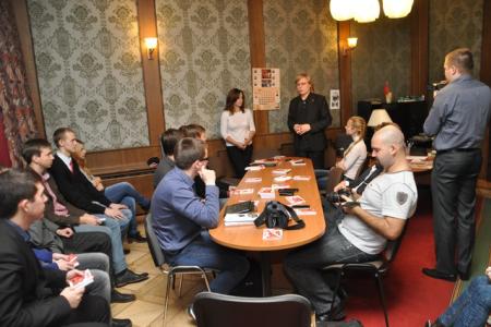 Ярослав Листов: Партии и комсомолу необходимо дать адекватные ответы на попытки власти создать хаос в политической сфере