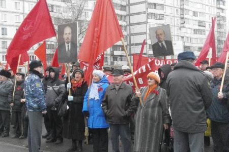 Алтайские коммунисты 7 ноября потребовали отставки  губернатора и Правительства 