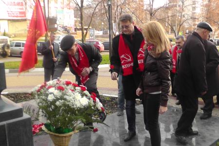 Белгородская область. Праздник Великого Октября  прошёл под знаком протеста