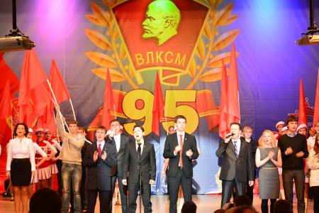 Юбилей ВЛКСМ во Владимире стал праздником областного масштаба