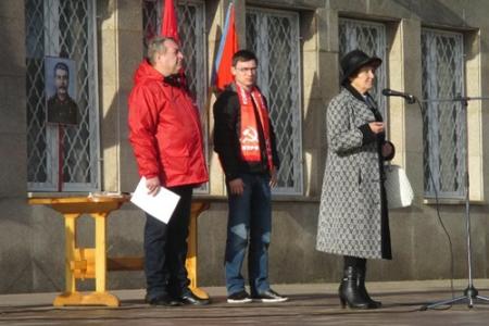 Татарстан. Альметьевское местное отделение КПРФ провело митинг в защиту социальных прав граждан