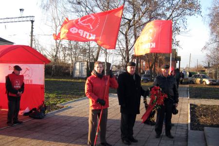 Партийная организация в Петровском районе Тамбовской области живет и действует