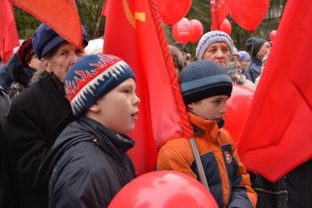 Новосибирская область. 7 ноября жители Академгородка встретили с особым настроем: Руки прочь от российской науки!