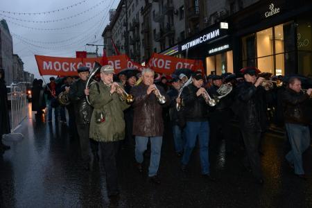 «Мы – наследники Красного Октября!» Шествие и митинг в Москве в честь 96-й годовщины Великой Октябрьской социалистической революции