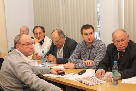 Стратегический курс – победа на выборах  губернатора. В Пскове прошел семинар-совещание первых секретарей районных Комитетов КПРФ