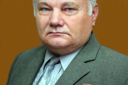 Герой Социалистического Труда Юрий Набатников: Коммунисты Зауралья верны Знамени Победы