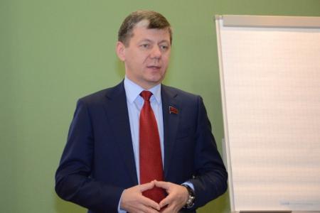 Москва. Д.Г. Новиков провел занятия в Центре политической учебы ЦК КПРФ