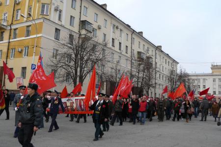Липецк. Слава Великому Октябрю! Позор буржуазному правительству!
