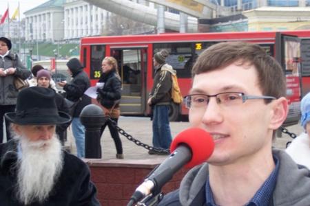 Казань, Республика Татарстан. Депутат Госсовета РТ А.В. Прокофьев: «Мы как фракция КПРФ подготовили поправки в бюджет по финансированию детсадов! Вместе - победим!»