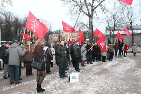 Псковская область. Коммунисты во главе протеста против сборов на капитальный ремонт 