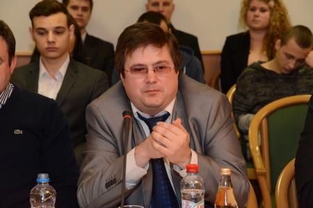 Г.А. Зюганов: «Молодежь сегодня лишают будущего»