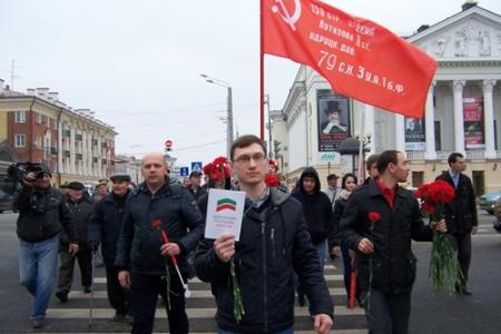 Долой министров-капиталистов! Коммунисты Татарстана провели митинг в честь годовщины Великого Октября