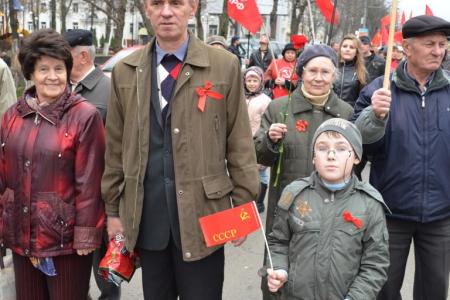 Туляки требуют отправить правительство в отставку и вернуть годовщину Великого Октября в календарь государственных праздников