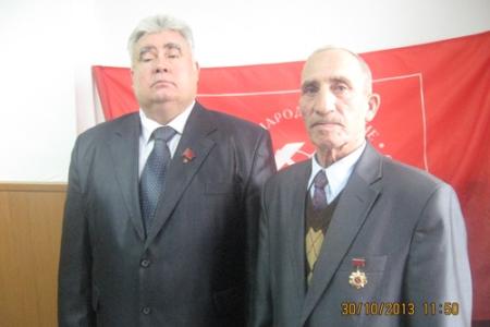 Республика Татарстан. Отмечая 95-летие ВЛКСМ, бавлинские коммунисты открыли новый горком