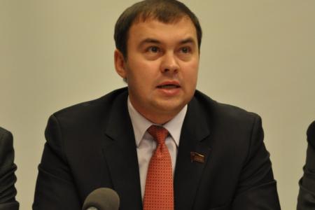 В Свердловске начал свою работу семинар-совещание партийного актива КПРФ УФО