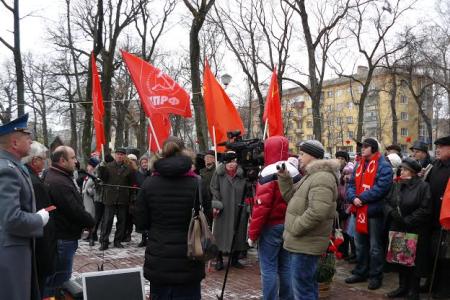 Идеи Ленина бессмертны! В Липецке состоялось открытие отреставрированного памятника В.И. Ленину