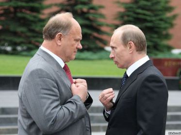 Видео. Путин заговорил на языке Зюганова. Президент повторяет оценки лидера КПРФ о значимости традиционных национальных ценностей