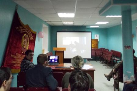 Алтайские коммунисты провели круглый стол о роли личности И.В. Сталина в истории