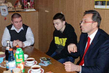Встреча комсомольцев и партийного актива Сталинградского отделения КПРФ г. Москвы с Владимиром Ивановичем Бессоновым