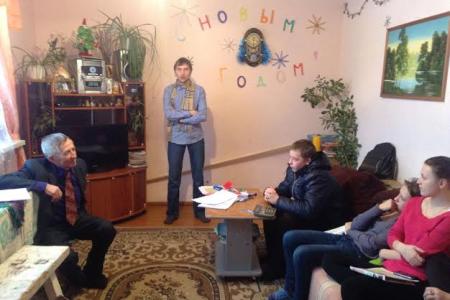Тюменская область. В селе Овсянниково высадился комсомольский десант