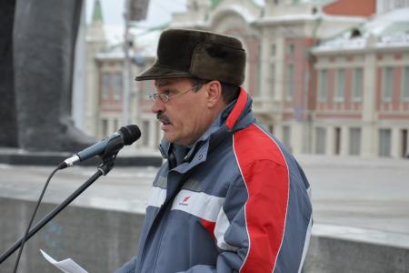 Нерешенные проблемы обманутых дольщиков — позор новосибирской власти! А.Е.Локоть принял участие в акции протеста обманутых дольщиков