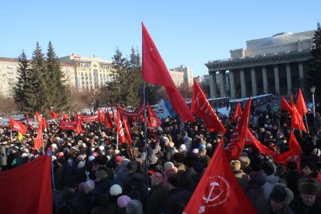 Трехтысячный митинг в Новосибирске потребовал выдвижения Анатолия Локотя в мэры Новосибирска