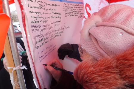 Антикризисную программу КПРФ - в жизнь! Митинг калужских коммунистов