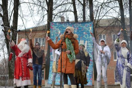Тульская область. Депутаты-коммунисты провели новогодний детский утренник и праздничный вечер для взрослых 