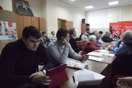 Тюменские коммунисты провели круглый стол по национальному вопросу
