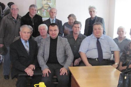 Первый секретарь Кемеровского обкома КПРФ Н.П. Мухин встретился с партийным активом города Белово