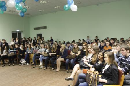 Псковские коммунисты наградили победителей конкурса в честь 95-й годовщины ЛКСМ РФ